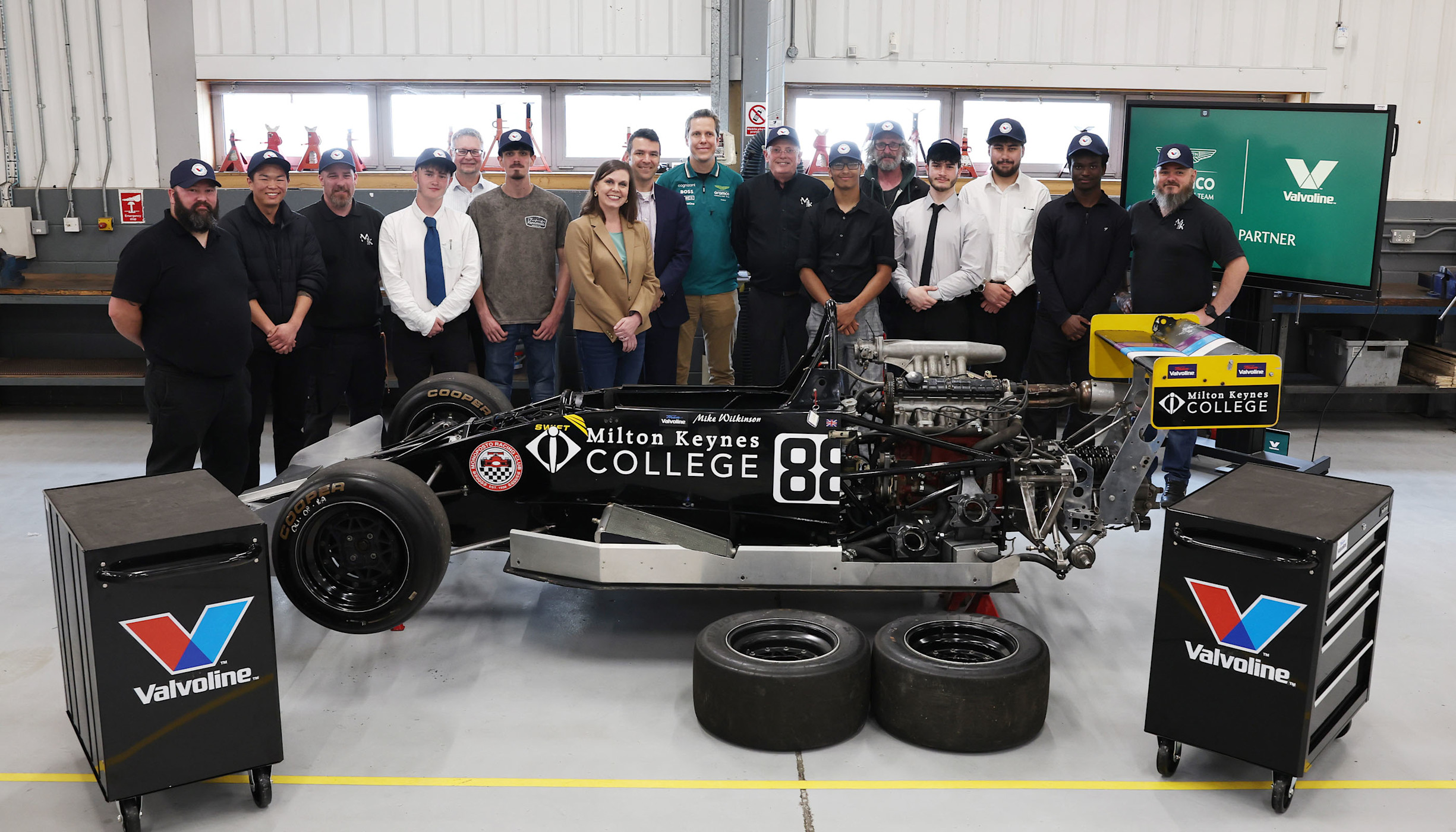 Developing the next generation of F1 mechanics with Valvoline™ Global ...