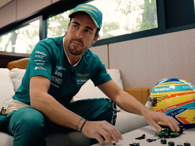 Fernando Lego still YT fragment