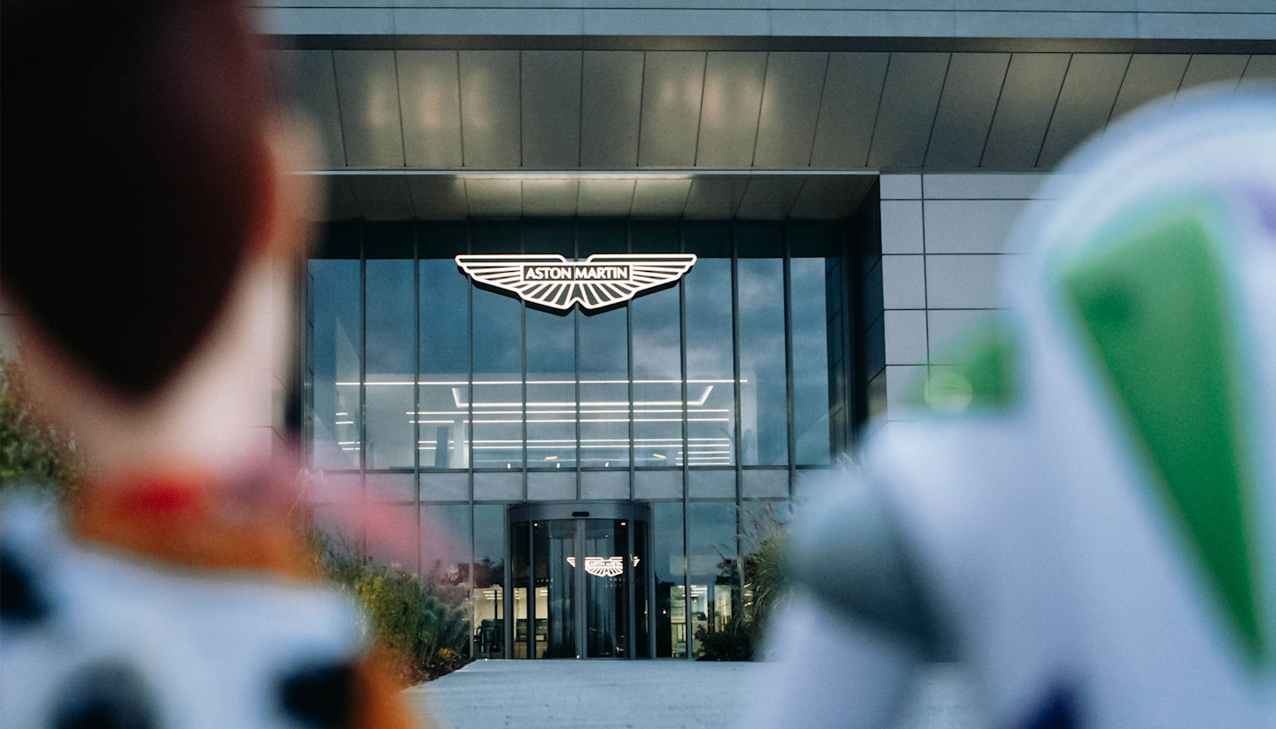 Explainer article desktop homepage hero