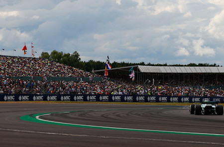 400,000 fans attended the British GP over the three days