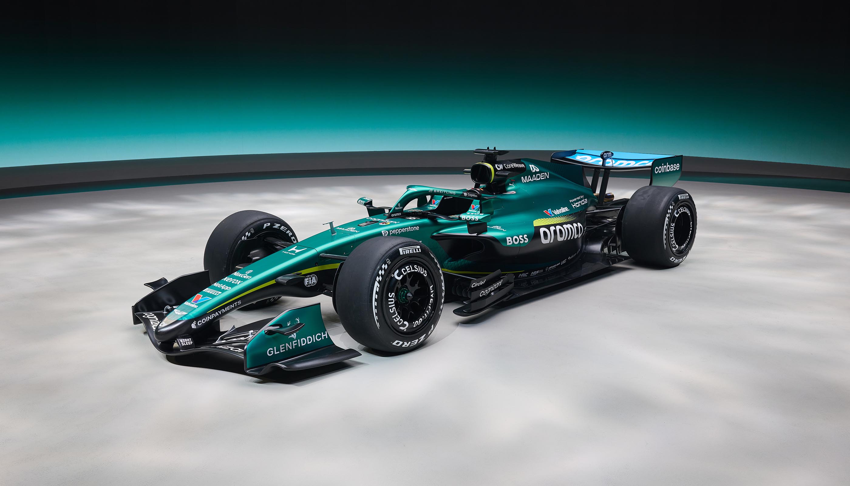 Aston Martin Aramco launches season with livery reveal - Aston