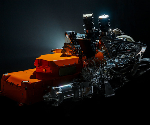 Aston Martin Aramco and Honda celebrate new era at Tokyo partnership launch 