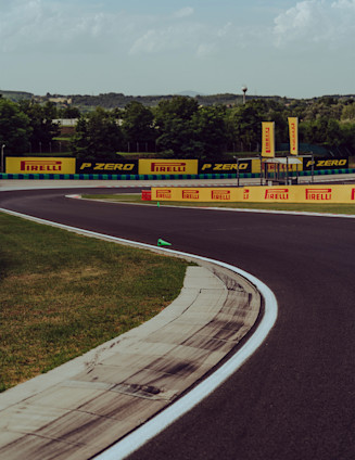 Hungary race page thumbnail 1