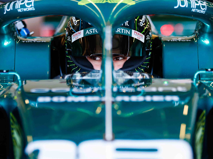 Lance Stroll in the AMR22