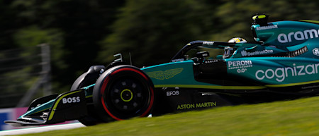 Sebastian had a difficult qualifying and had to start last for the Sprint.