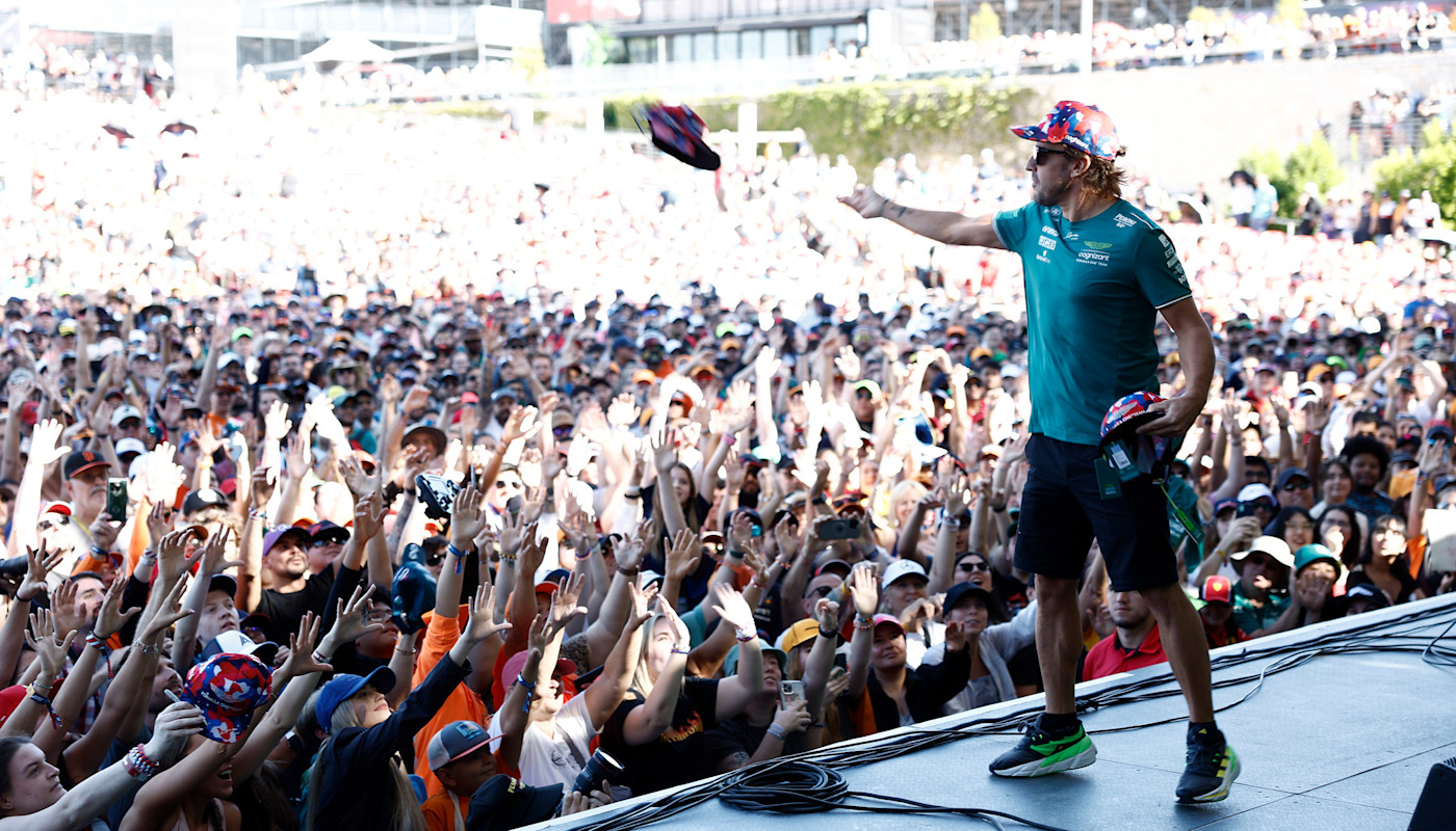 Mike on US GP Fernando fans