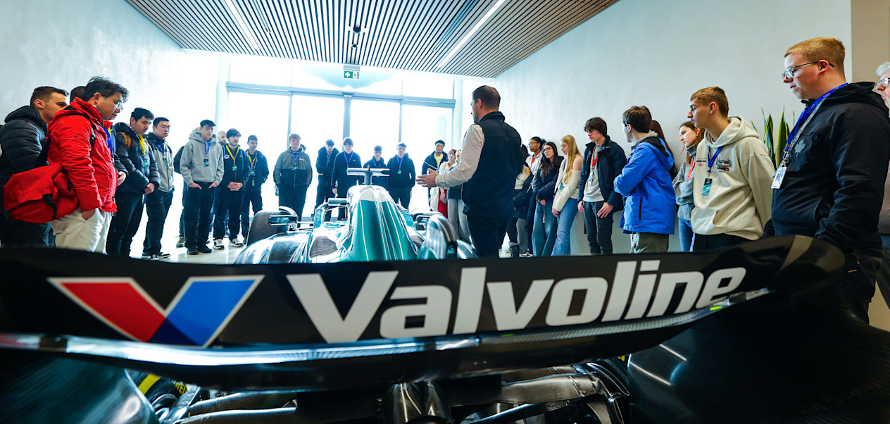 Valvoline programme header
