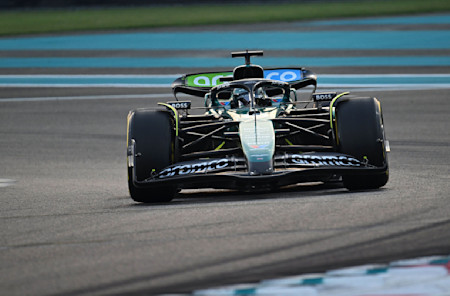 Lance exiting a corner during the race