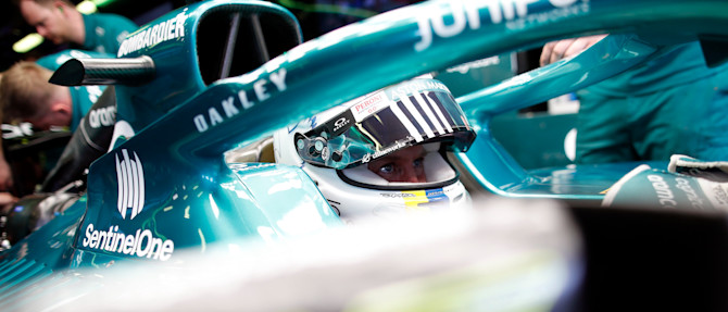 Sebastian gets reacquainted with the AMR22 ahead of FP1