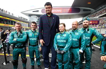 Basketball legend Yao Ming joined our mechanics on the Chinese Grand Prix grid before lights out