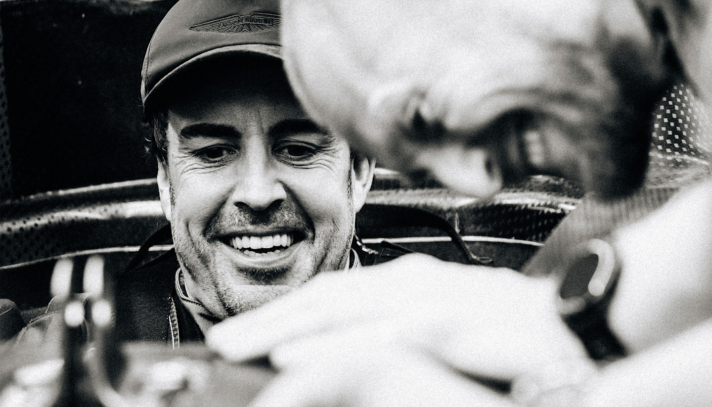 Seat fit AMR26 homepage hero