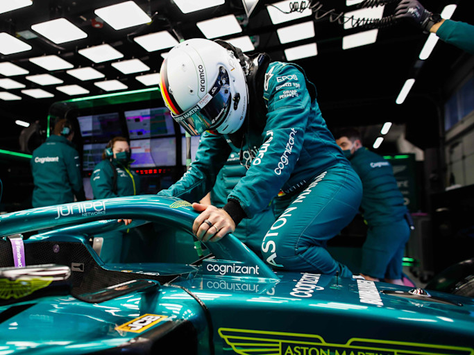 Sebastian climbs into the AMR22