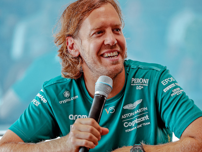 INSIDER | #IAMSTORIES