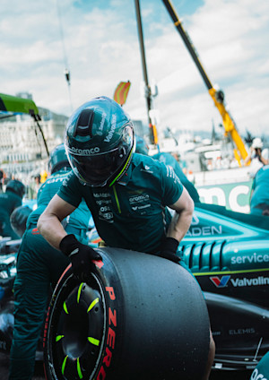 Spain race page thumbnail 10