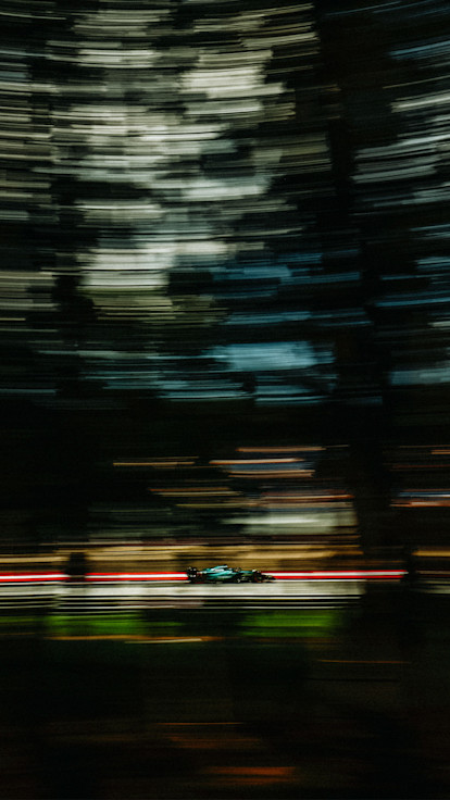 Austria race page track portrait