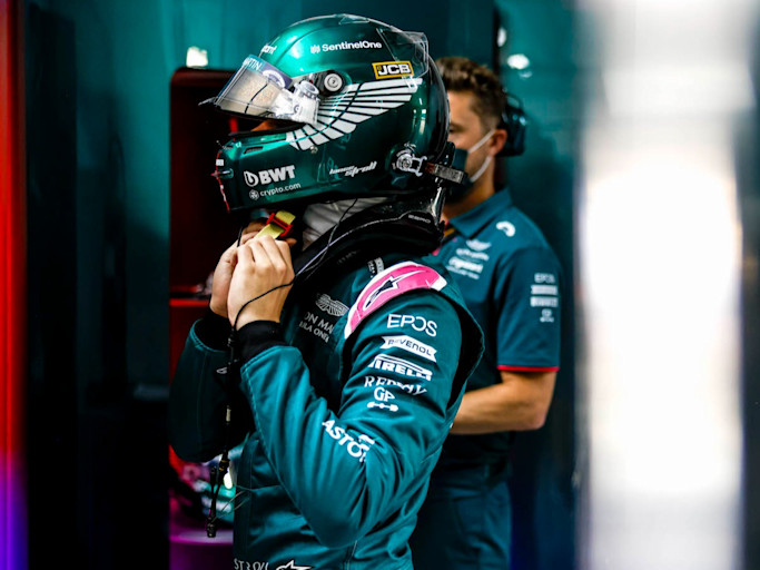 Lance reviews France