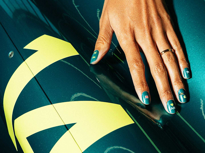 Nails articler list image