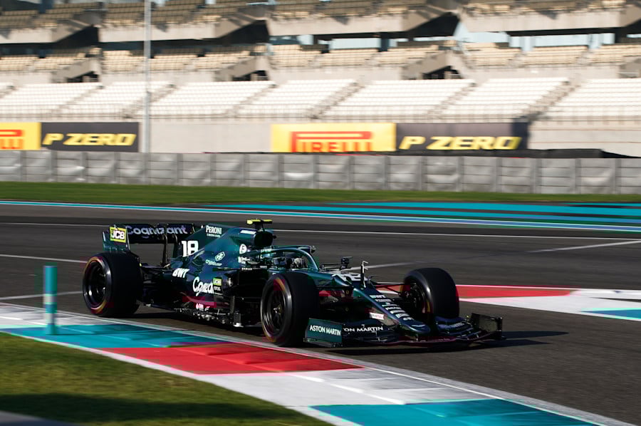 Lance evaluates Pirelli's 18-inch tyres for 2022