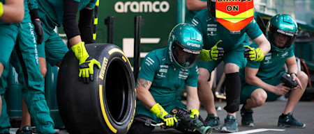 The team practices pitstops on Friday at the Jeddah Corniche Circuit