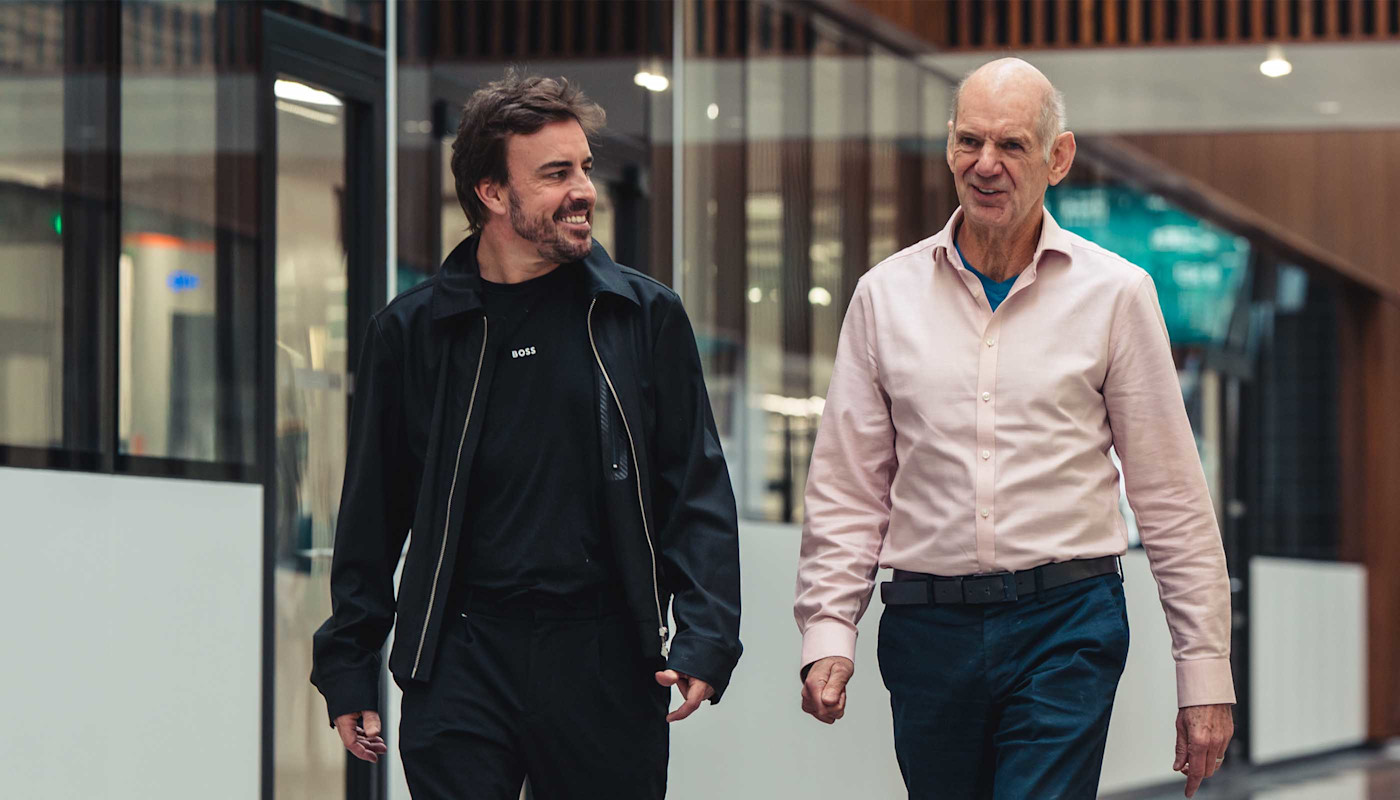 Fernando Adrian in line