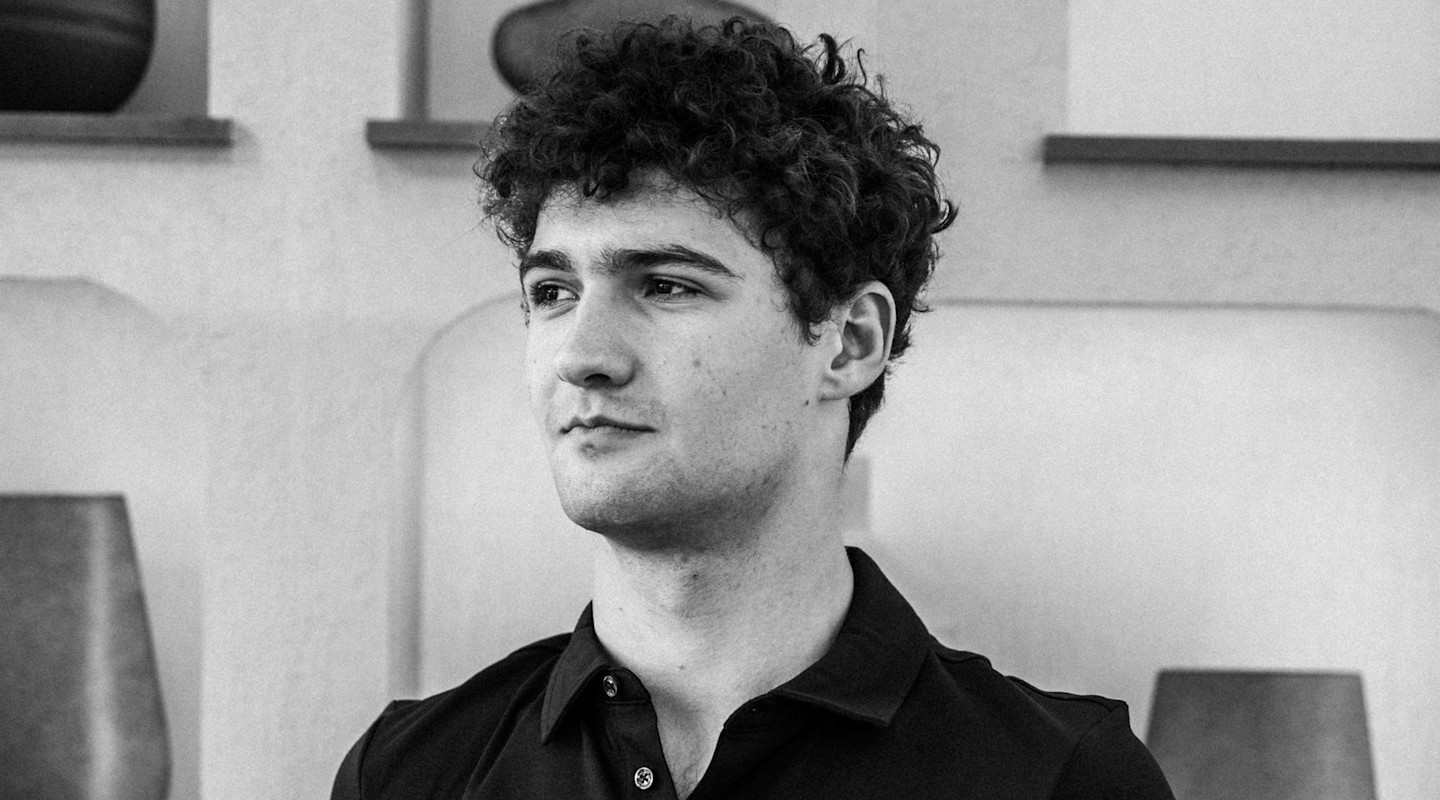 Jak third driver in line 3 bw v2