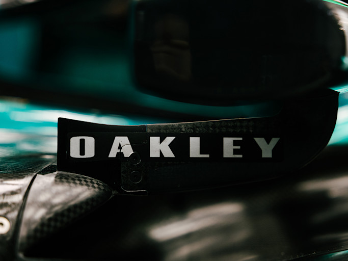 Oakley partner page