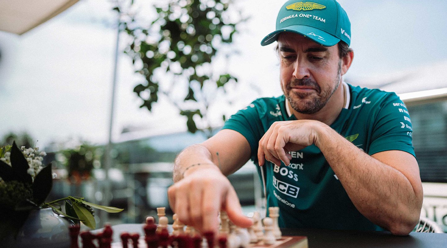 Fernando in line 3