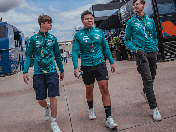 Aston Martin Aramco Cognizant Esports