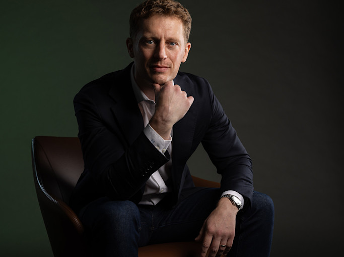 Getty Aston Martin F1 Tech Panel Portraits 04-06-26 83 50 50