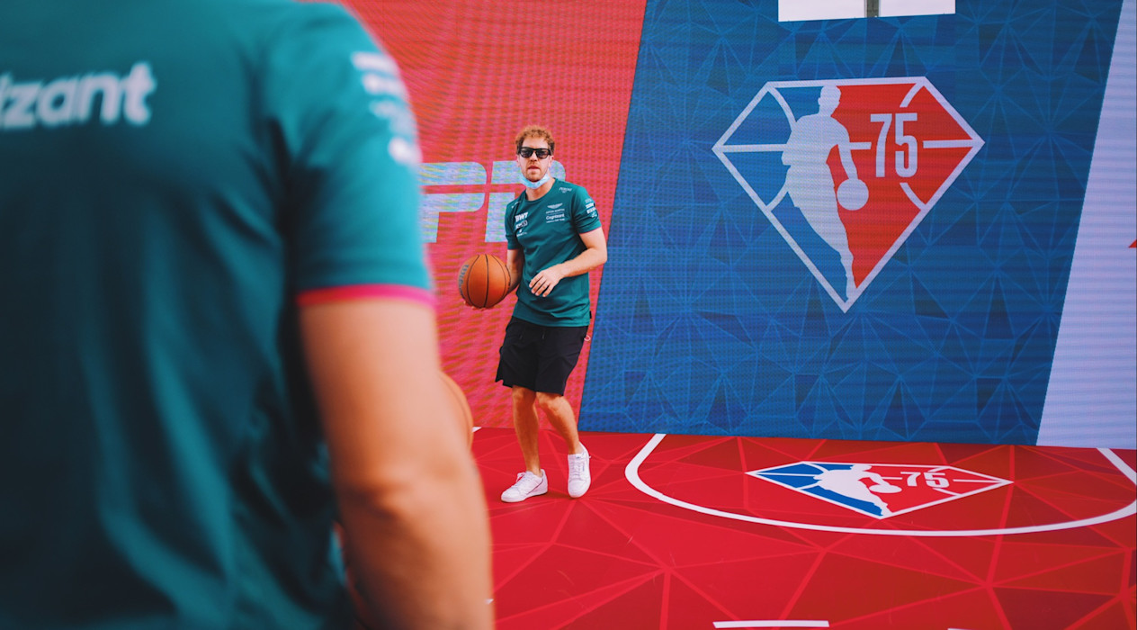Sebastian Vettel: F1 Free Throw Challenge