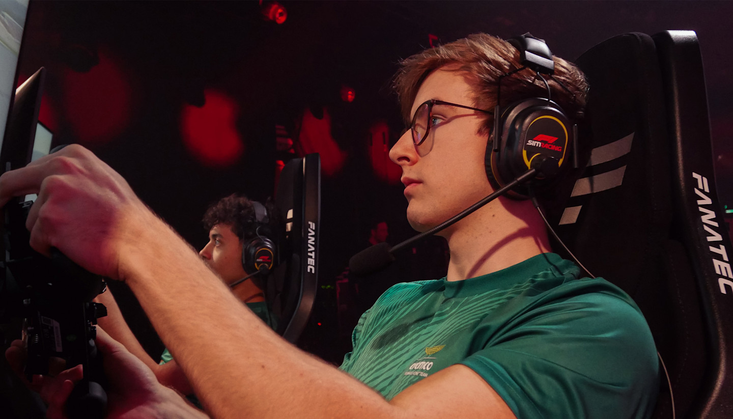 Esports page header