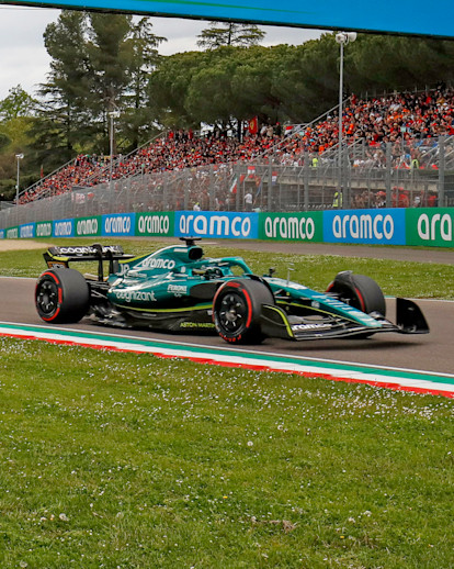 Imola GP background mobile