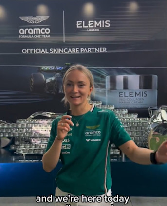 Jessica ELEMIS Insta