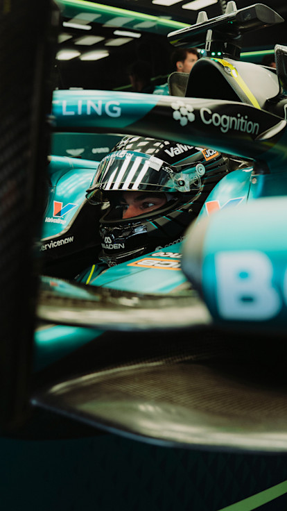 Zandvoort Saturday header portrait