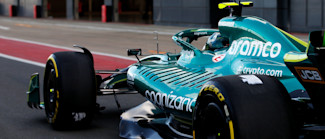 Lance Stroll in the AMR22