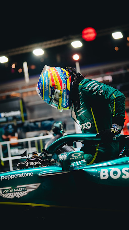 Singapore GP header portrait Saturday