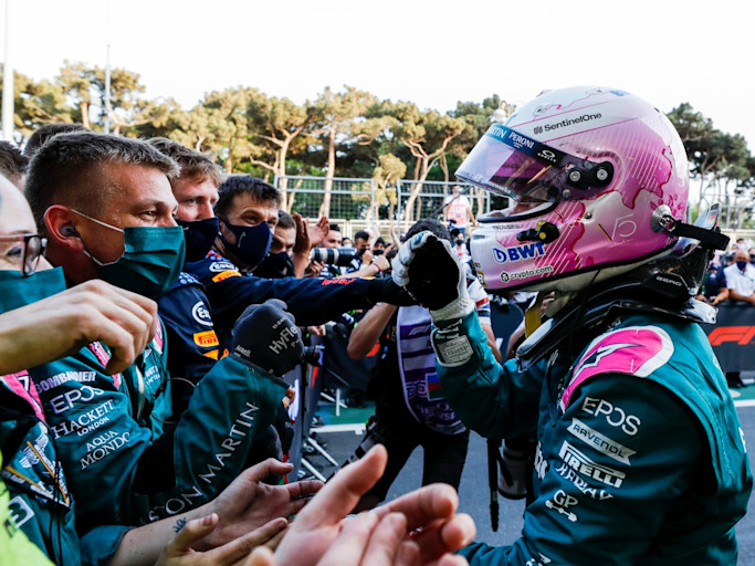 Sebastian reviews Azerbaijan