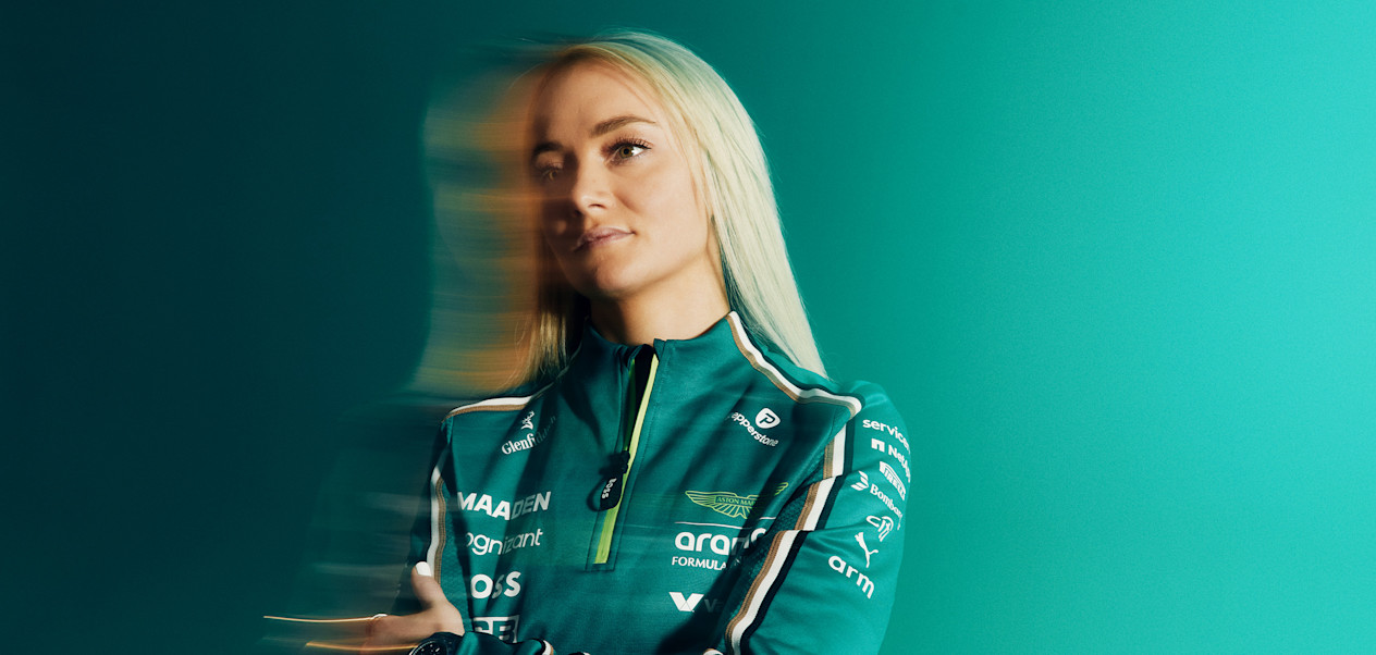 Jessica Steering Column Header