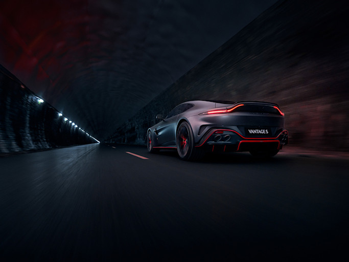 Vantage S Lucas banner 2