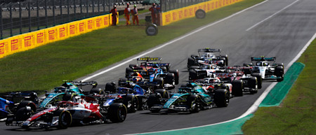 Starting mid-pack, Lance and Sebastian had a good start.