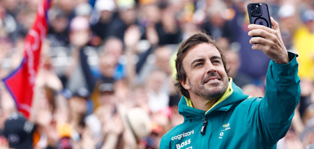 Let me take a selfie. Fernando captured quite the photo with fans when he took to the stage in the Fan Zone. 