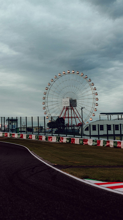 Japan preview circuit fixed image portrait