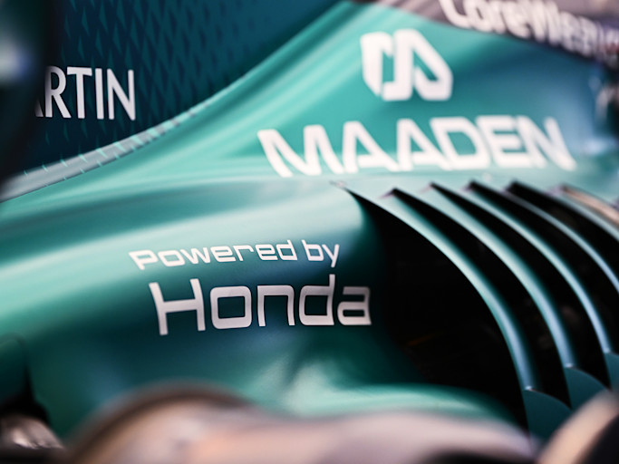 Honda partner page engine cover
