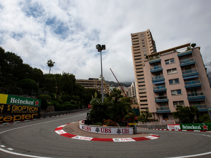 The iconic hairpin