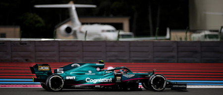 Sebastian passes the International Airport of Le Castellet during practice
