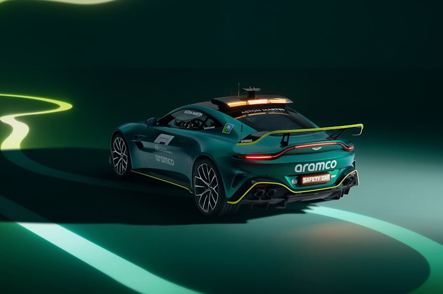 Vantage SC gallery 1