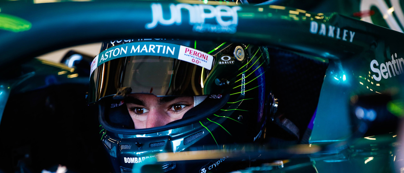 Lance Stroll in the AMR22