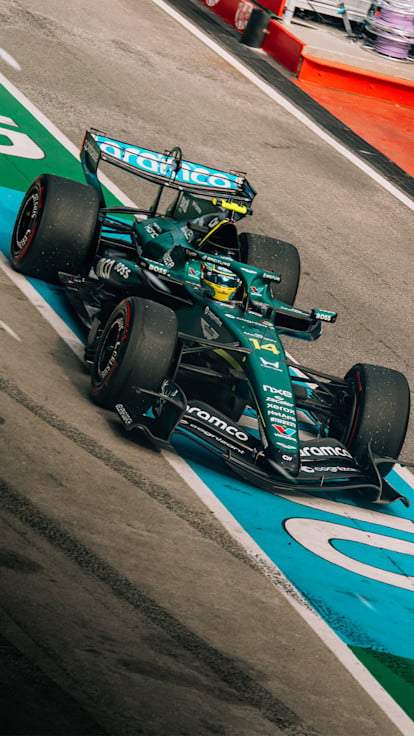 Bahrain GP header Saturday portrait