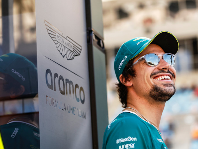 GP2401 124218 U1A9895