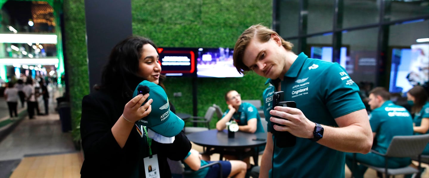 Laila appears on I / AM LIVE